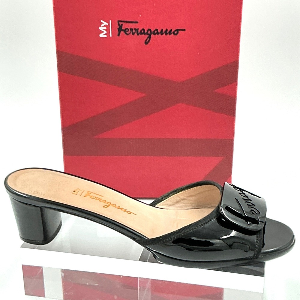 Salvatore Ferragamo Size 7 Sandal Black Patent Leather Slide My Love Women $550